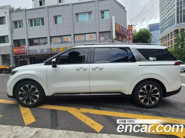 Kia Carnival 4 Gasoline 9 Signature