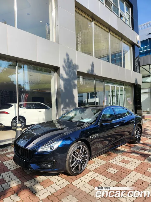 Maserati Q4