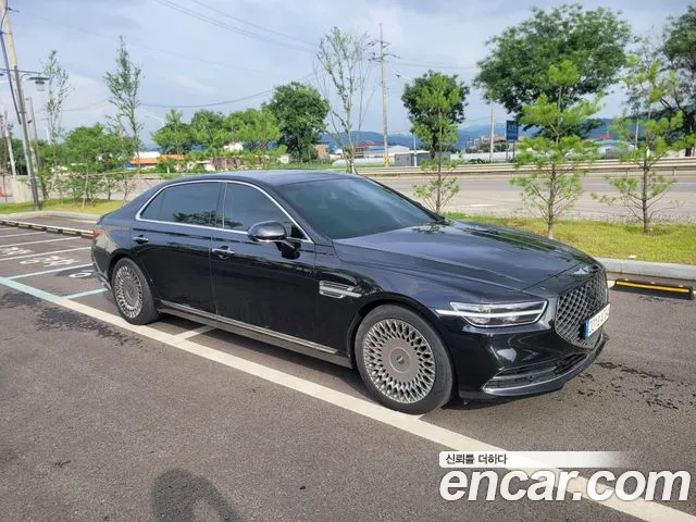 Genesis G90 3.8 AWD Premium