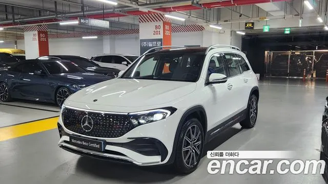 Mercedes-Benz EQB X243 EQB300 4MATIC AMG