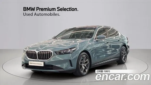 BMW 5 (G60) 530e