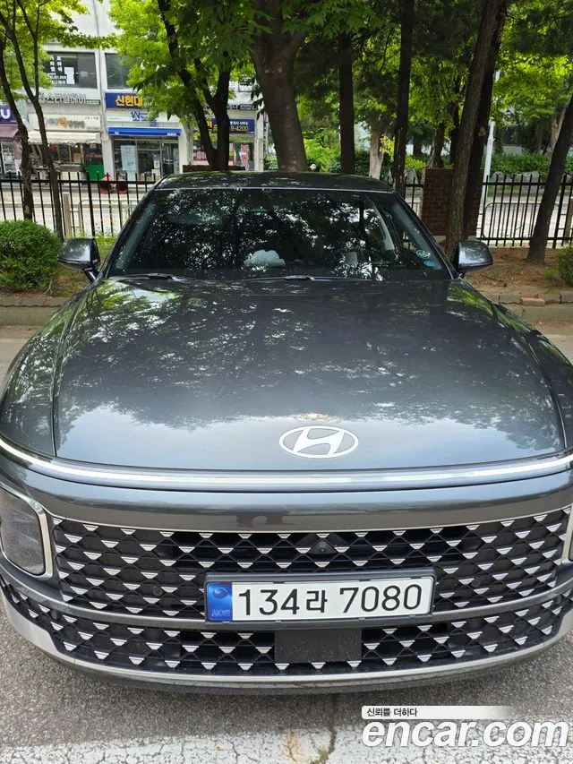 Hyundai Grandeur (GN7) 2.5 Gasoline 2WD Exclusive