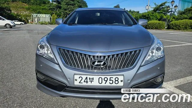 Hyundai Grandeur HG HG240