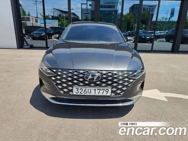 Hyundai The New Grandeur IG 2.5