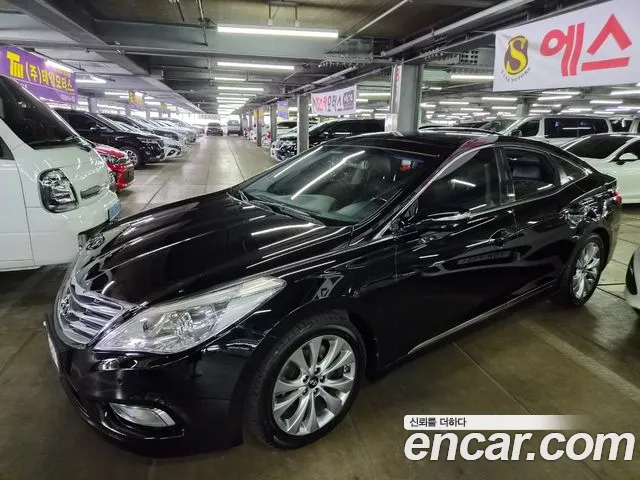 Hyundai Grandeur HG HG300