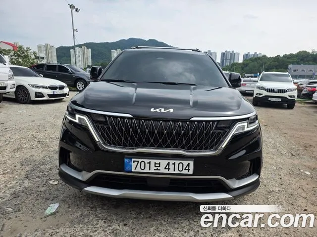 Kia Carnival 4 11 Prestige