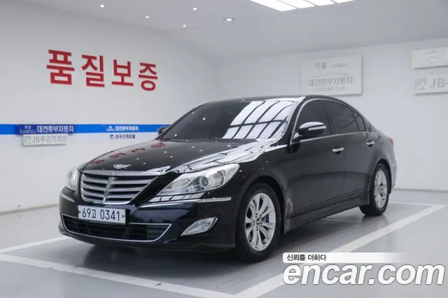 Hyundai Genesis BH330 Base