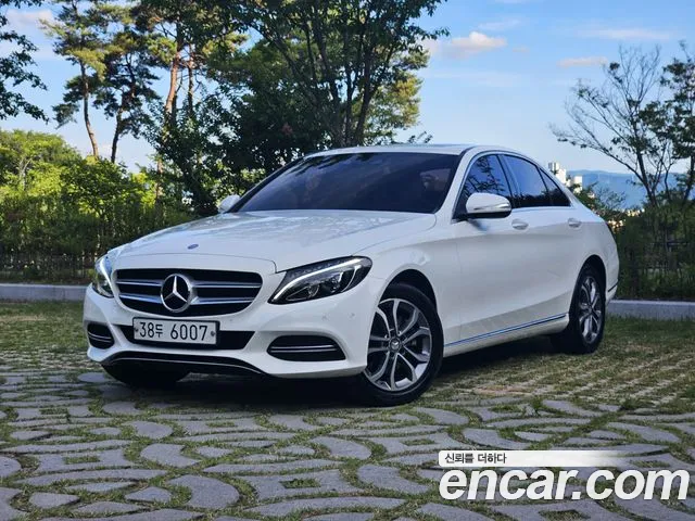 Mercedes-Benz C- W205 C200