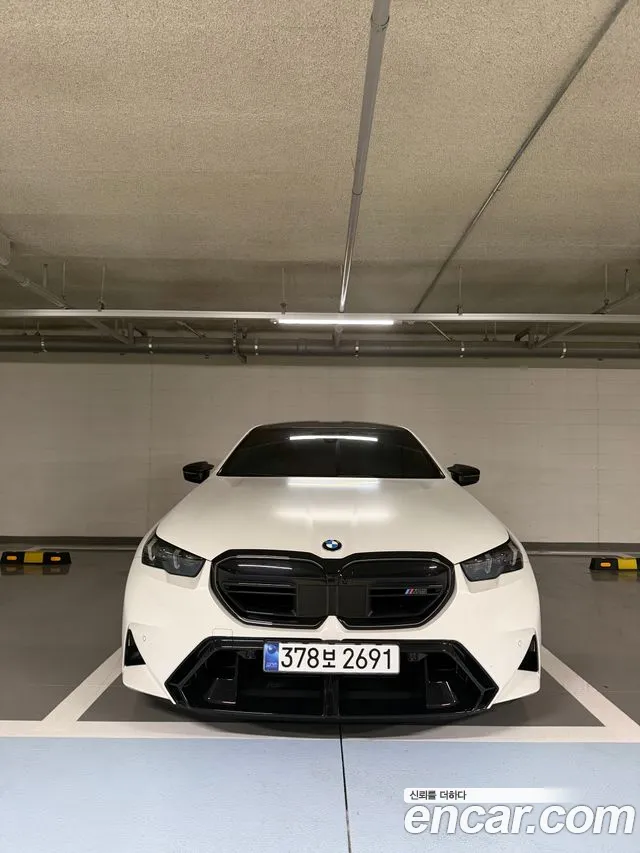 BMW M5 (G90) M5