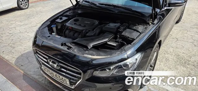 Hyundai Grandeur IG 2.4