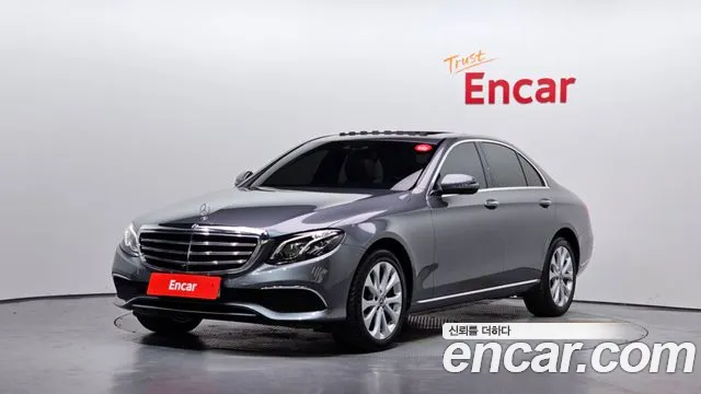 Mercedes-Benz E- W213 E300 4MATIC Exclusive