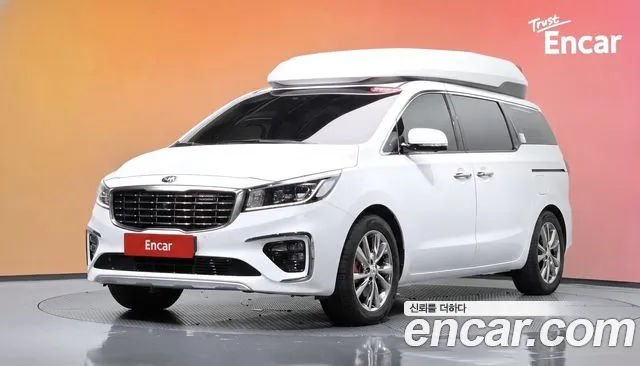 Kia The New Carnival 9 Noblesse