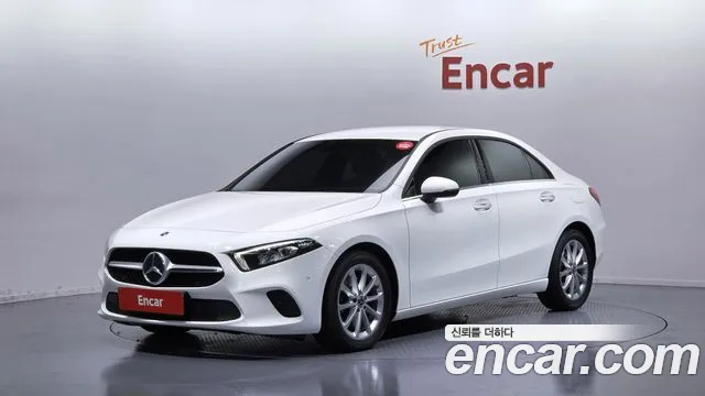 Mercedes-Benz A- W177 A220