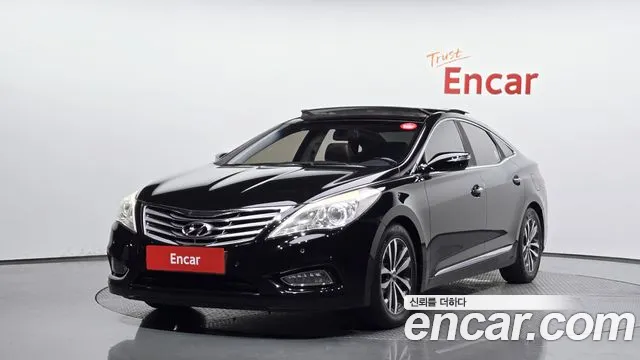 Hyundai Grandeur HG HG240