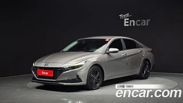 Hyundai Avante Hybrid (CN7)