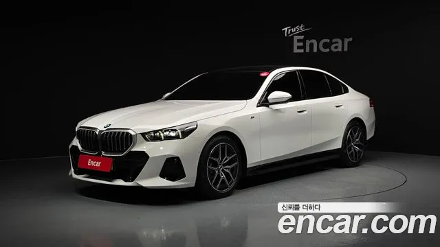 BMW 5 (G60) 520i M