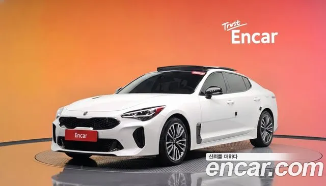 Kia Stinger 2.0 Turbo AWD
