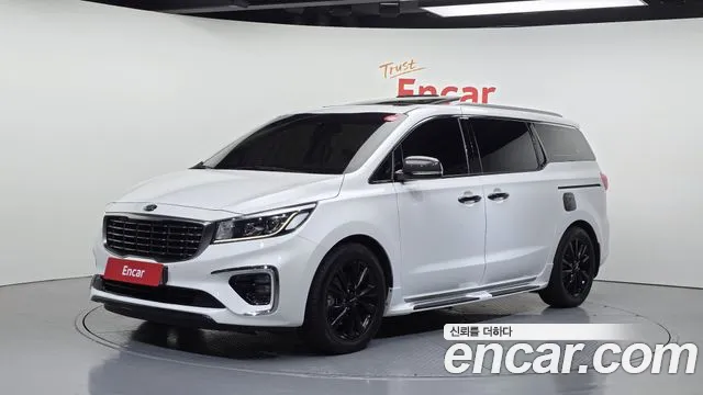 Kia The New Carnival 9 Prestige
