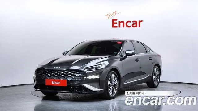 Kia K8 Hybrid Noblesse