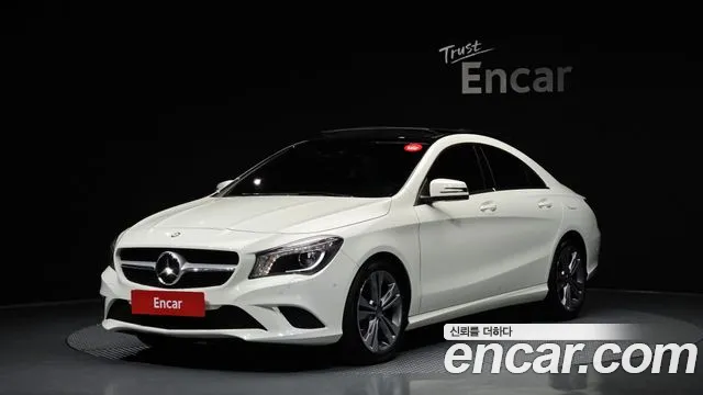 Mercedes-Benz CLA- C117 CLA200 d 4MATIC