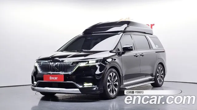 Kia Carnival 4 Gasoline 9