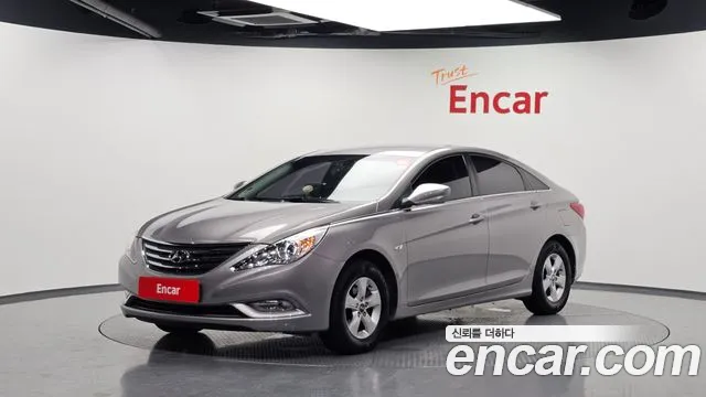 Hyundai YF Sonata LPI