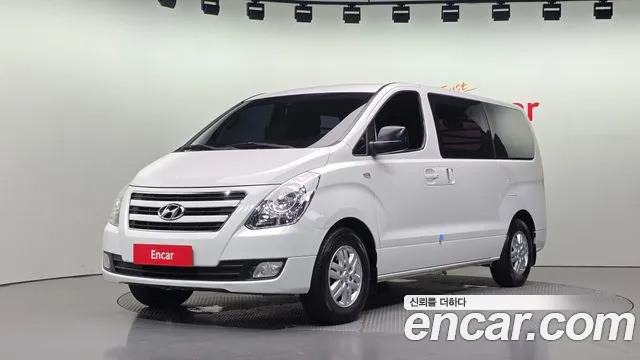 Hyundai Grand Starex 3