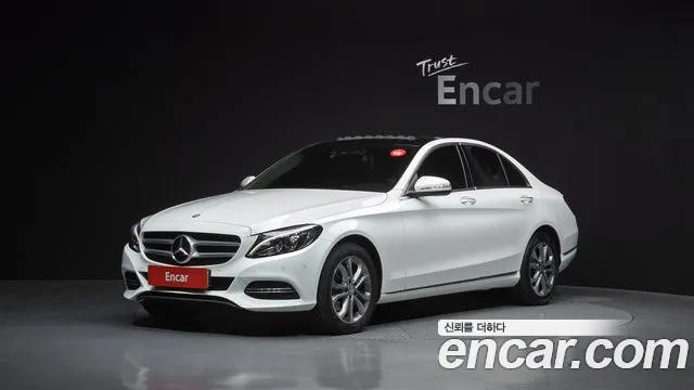 Mercedes-Benz C- W205 C220