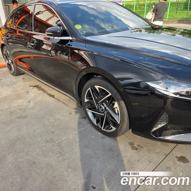 Hyundai The New Grandeur IG 3.0 LPi Exclusive