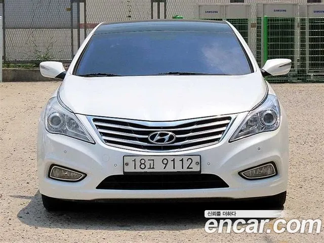 Hyundai Grandeur HG HG240