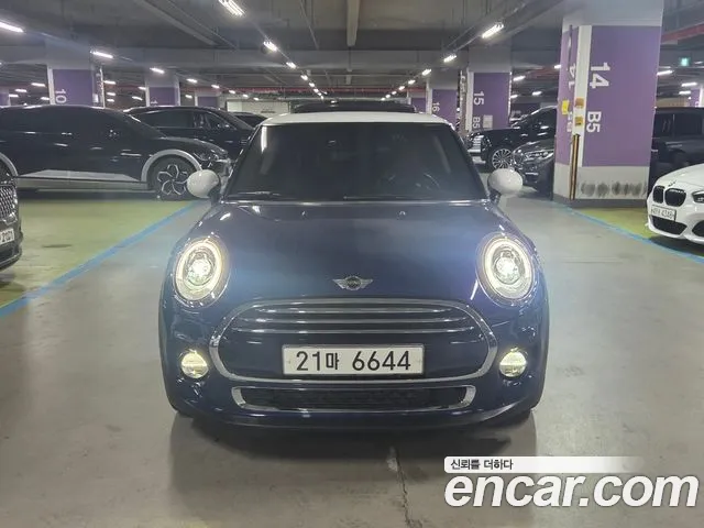 MINI Cooper D HIGH 3