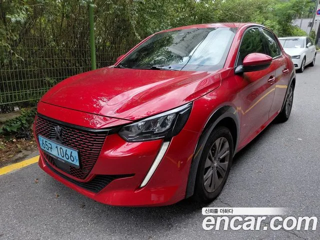 Peugeot e-208 2
