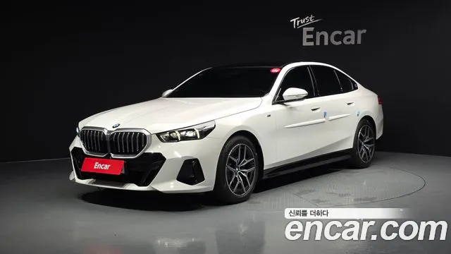 BMW 5 (G60) 520i M
