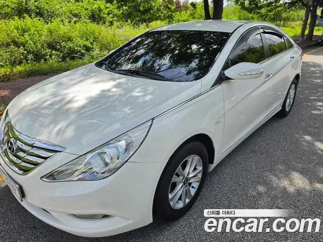 Hyundai YF Sonata LPI