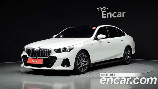 BMW 5 (G60) 520i M