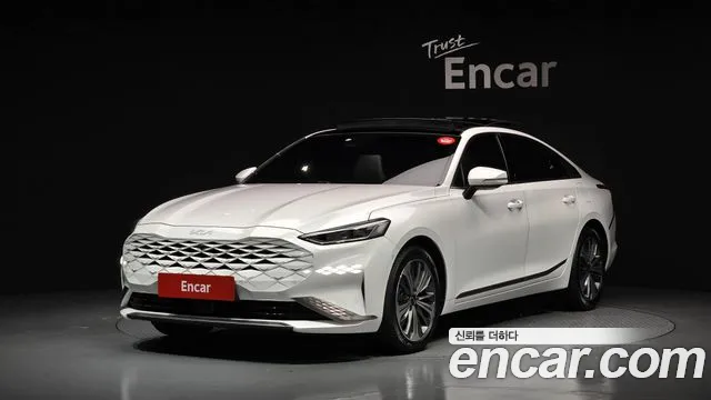 Kia K8 Hybrid Signature