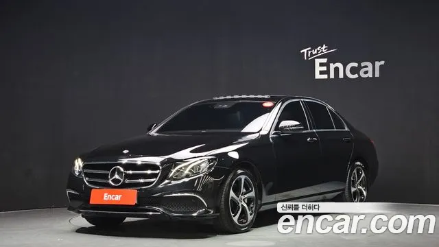 Mercedes-Benz E- W213 E250