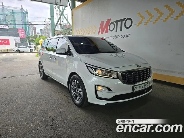 Kia The New Carnival Gasoline 11 Prestige