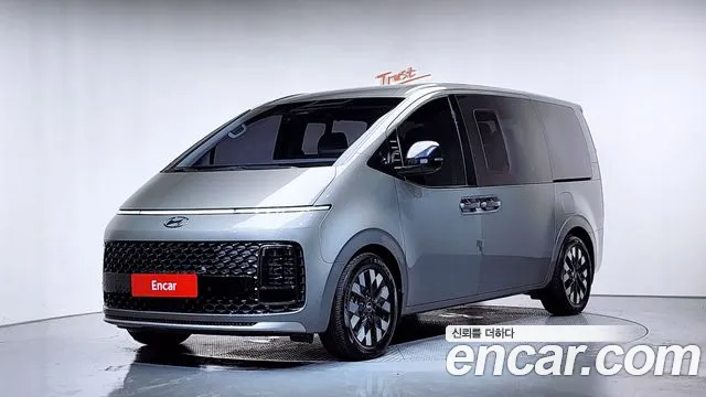 Hyundai Staria 4WD 9 Inspiration