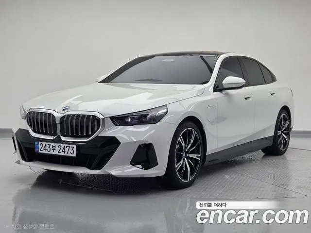 BMW 5 (G60) 530e M