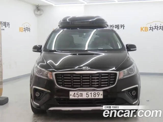 Kia The New Carnival 9 Prestige