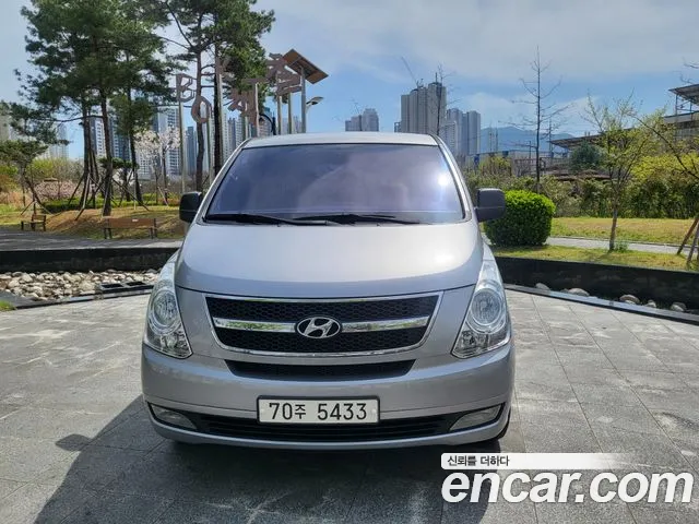 Hyundai Grand Starex 12 CVX