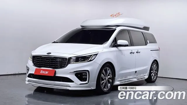 Kia The New Carnival 9 Noblesse