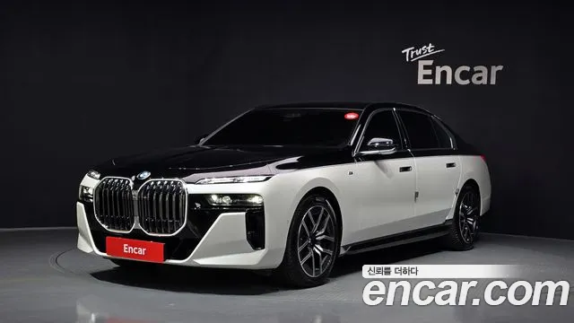 BMW 7 (G70) 740i xDrive M Limited