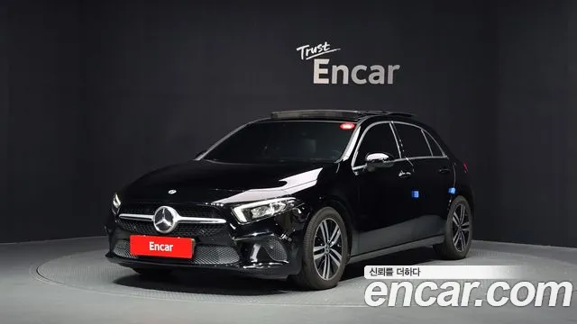 Mercedes-Benz A- W177 A220