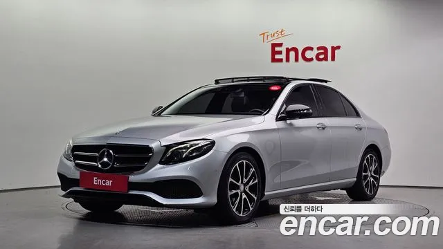 Mercedes-Benz E- W213 E300