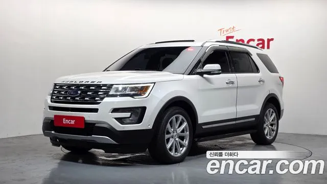 Ford Explorer 2.3 Limited 4WD 5