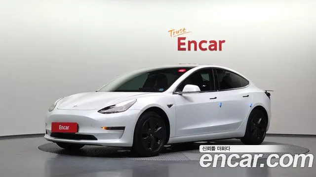 Tesla 3 RWD