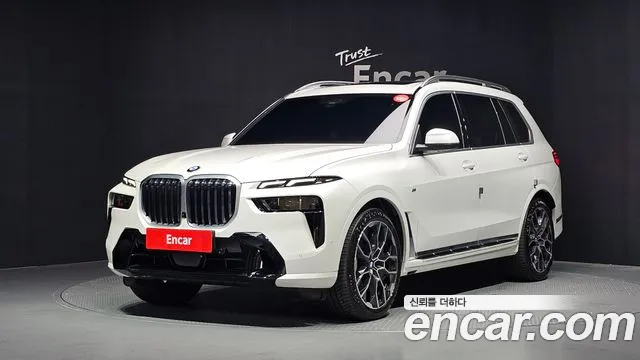 BMW X7 (G07) xDrive 40i M 7