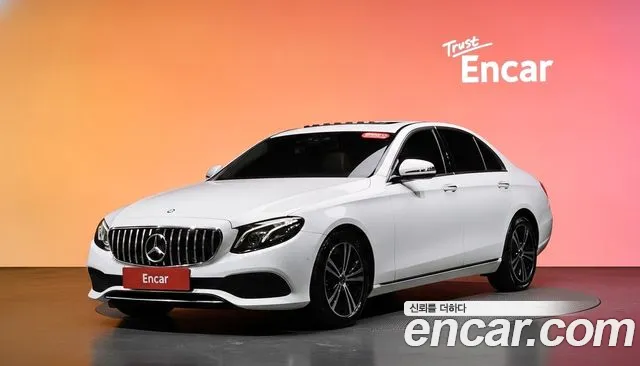 Mercedes-Benz E- W213 E220d